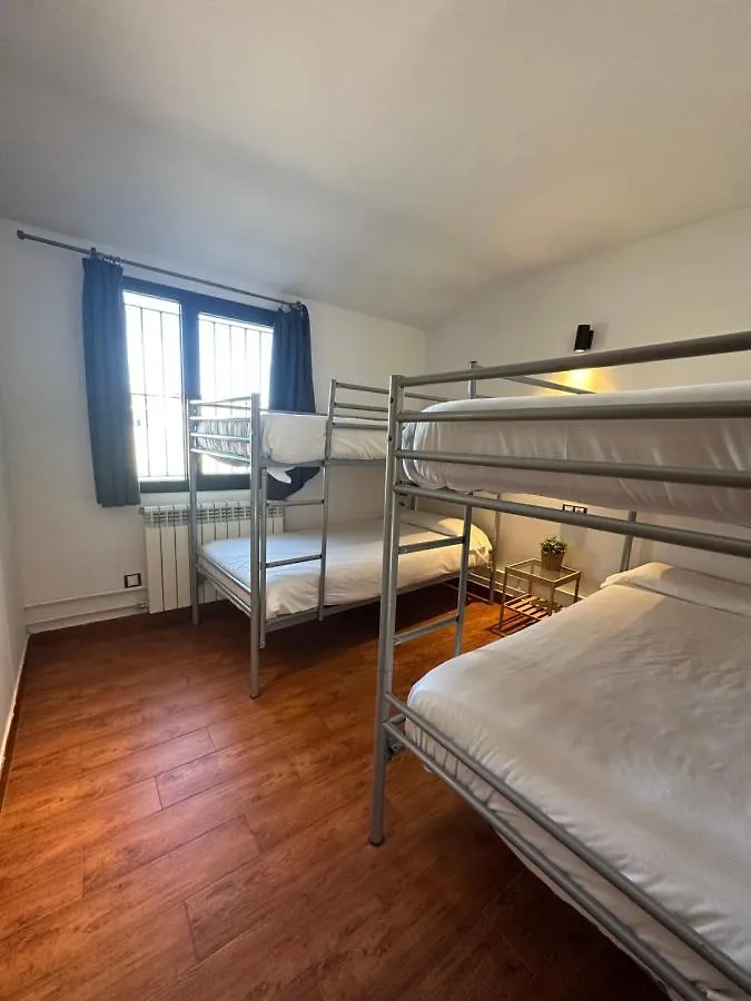 Apartaments Engait Pas De La Casa