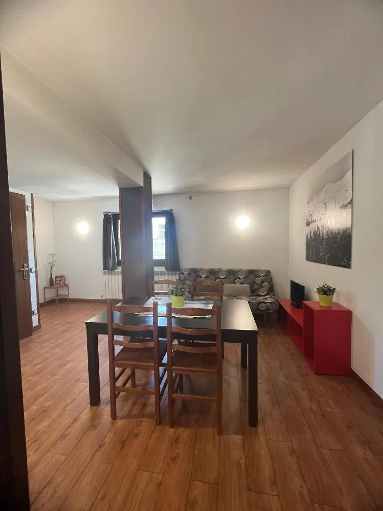 Apartaments Engait Pas De La Casa Andorra
