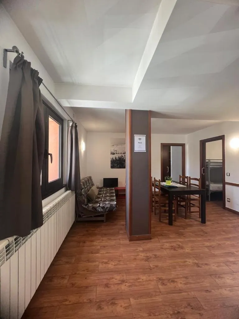 Apartaments Engait Pas De La Casa 0*,  Andorra