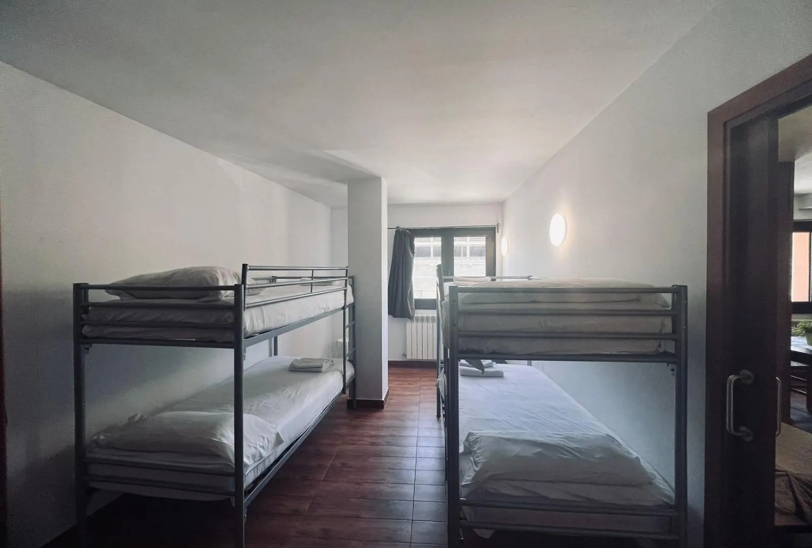 Apartaments Engait Pas De La Casa