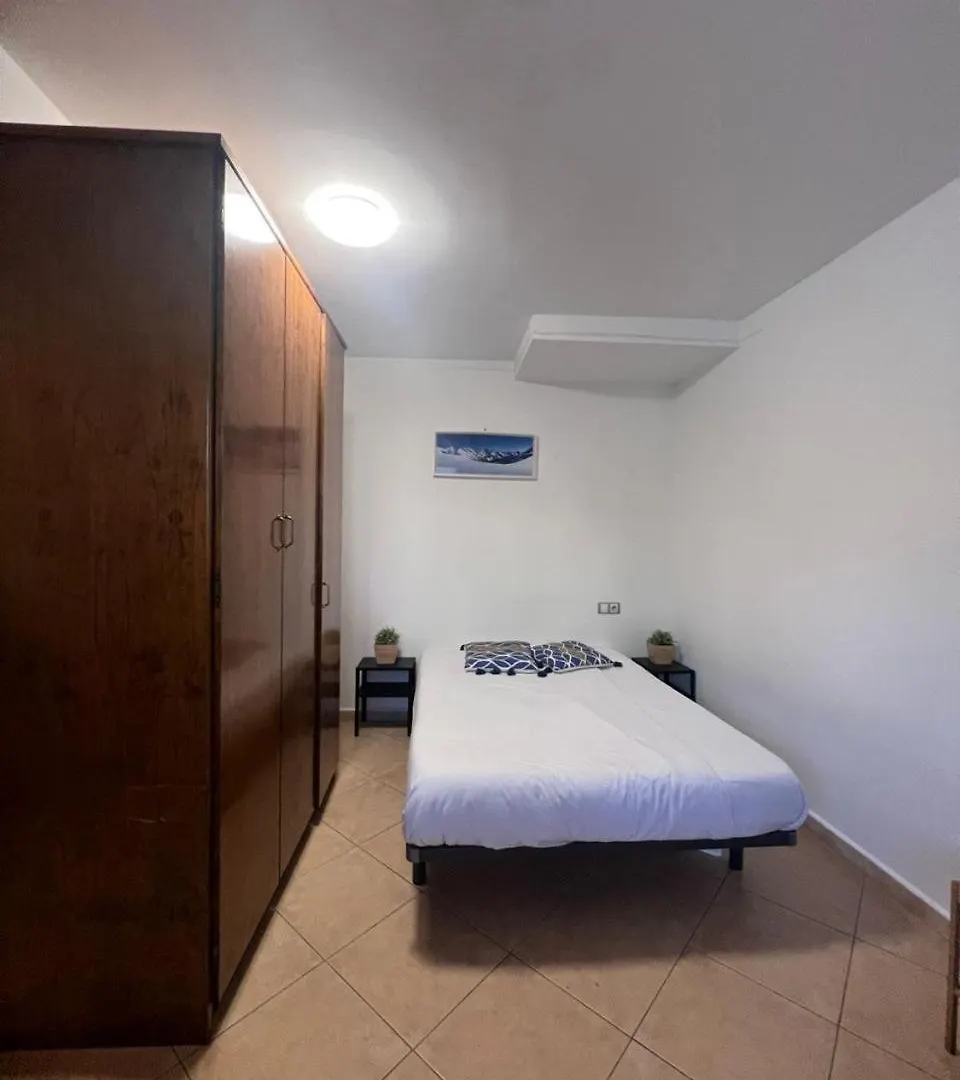 Apartaments Engait Pas De La Casa 0*,