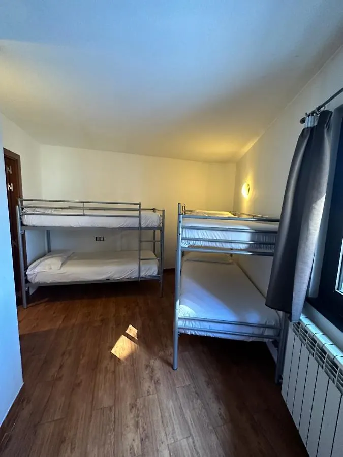 아파트 Apartaments Engait 파스데라까사