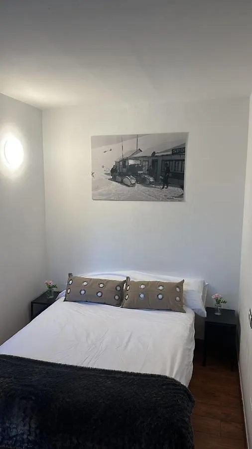 Apartaments Engait 파스데라까사 0*,